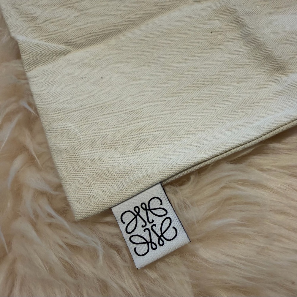 Loewe Embossed Clutch Bag‎ - Picture 13 of 14